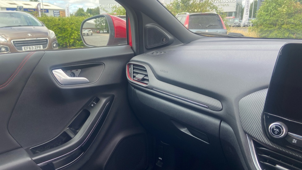 Ford Puma 1.0 EcoBoost Hybrid mHEV ST-Line X 5dr Petrol Hatchback - Image 20