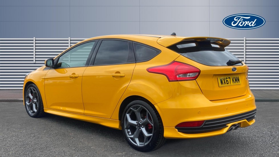 Ford Focus ST 2.0 TDCi 185 ST-3 Navigation 5dr Powershift Diesel Hatchback - Image 2
