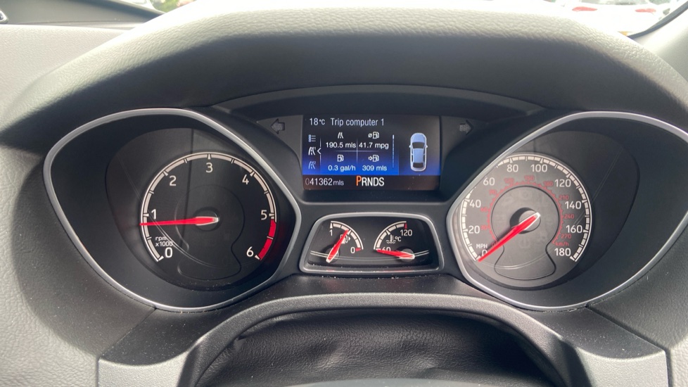 Ford Focus ST 2.0 TDCi 185 ST-3 Navigation 5dr Powershift Diesel Hatchback - Image 18