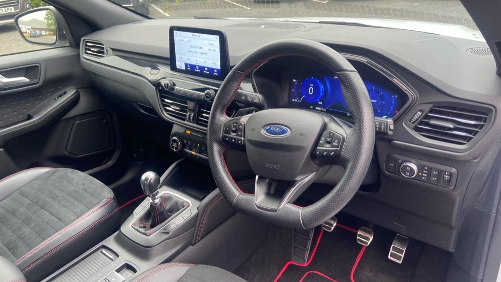 Ford Kuga 1.5 EcoBlue ST-Line Edition 5dr Diesel Estate - Image 11
