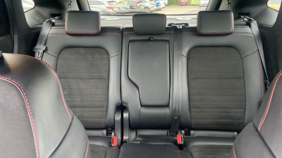 Ford Kuga 1.5 EcoBlue ST-Line Edition 5dr Diesel Estate - Image 15