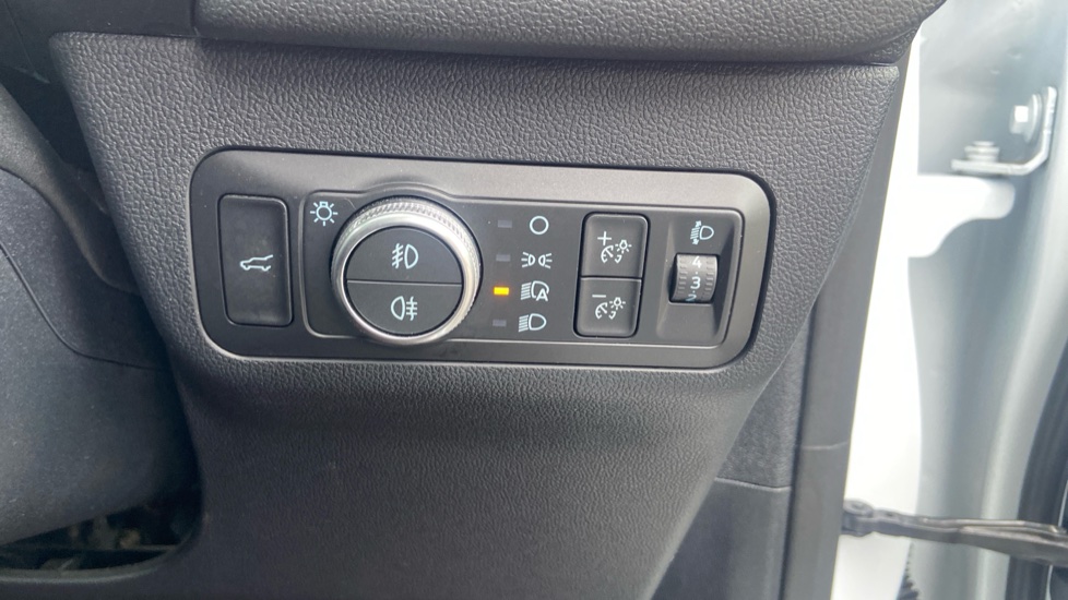 Ford Kuga 1.5 EcoBlue ST-Line Edition 5dr Diesel Estate - Image 27