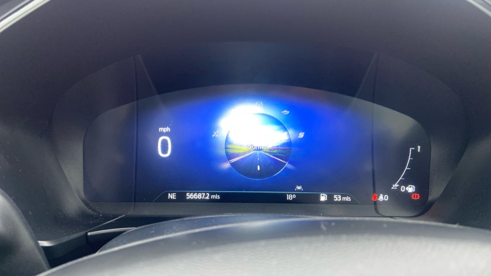 Ford Kuga 1.5 EcoBlue ST-Line Edition 5dr Diesel Estate - Image 38