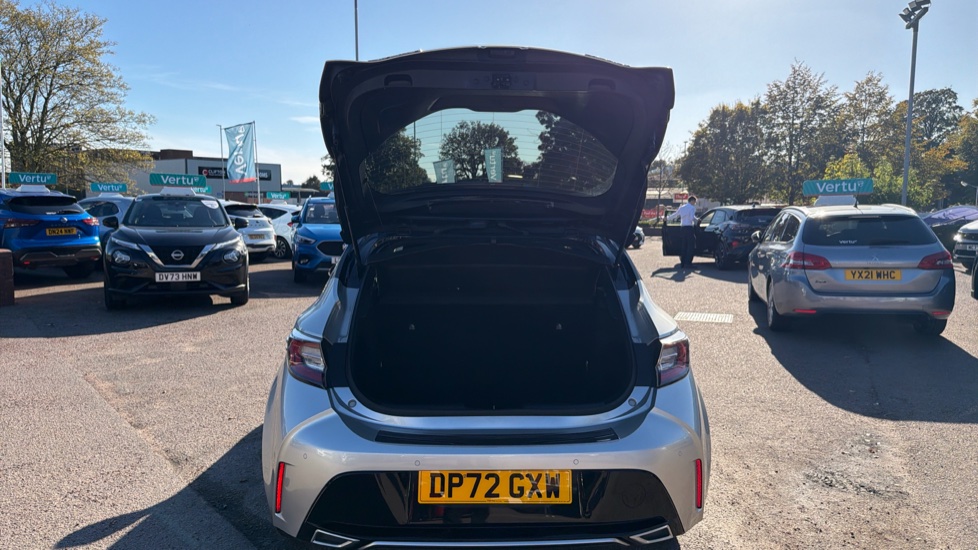 Toyota Corolla 1.8 VVT-i Hybrid GR Sport 5dr CVT Hybrid Hatchback - Image 4