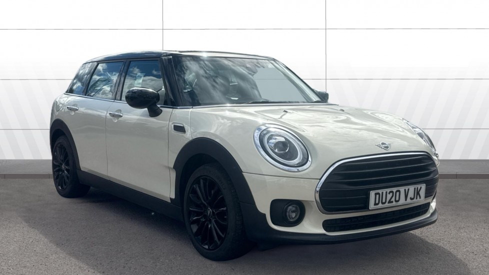 MINI Clubman 1.5 Cooper Classic 6dr Petrol Estate - Image 1