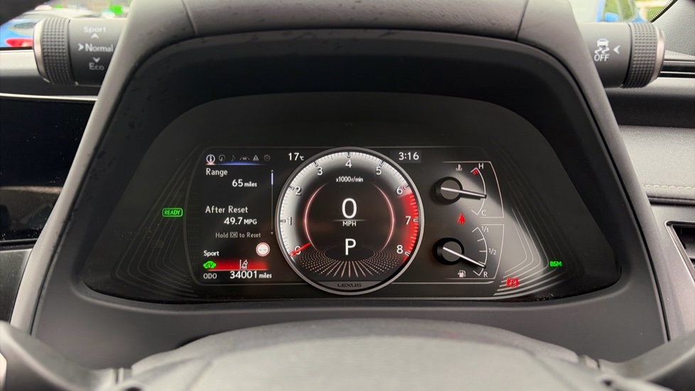 Lexus UX 250h 2.0 F-Sport Design 5dr CVT Hybrid Hatchback - Image 18
