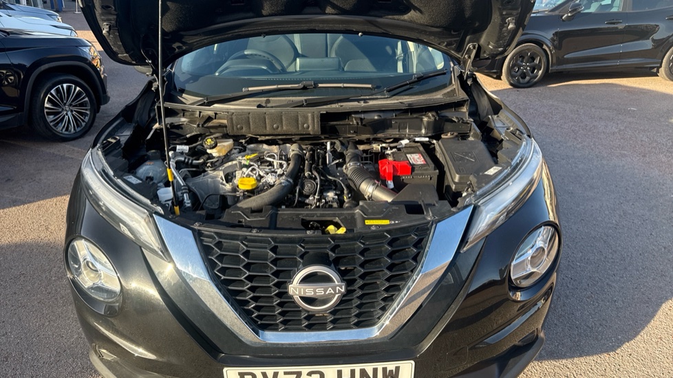 Nissan Juke 1.0 DiG-T 114 Acenta 5dr Petrol Hatchback - Image 8