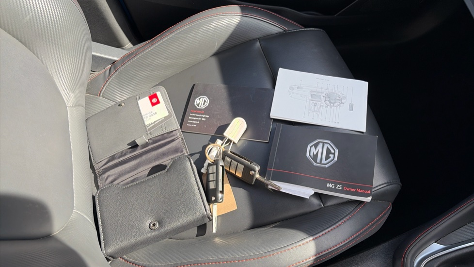 MG ZS 1.5 VTi-TECH Exclusive 5dr Petrol Hatchback - Image 19