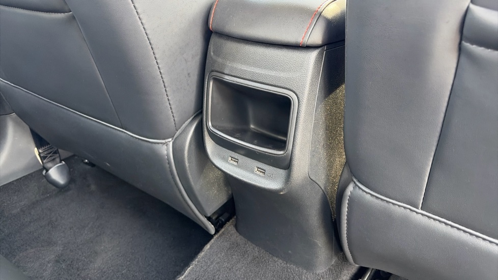 MG ZS 1.5 VTi-TECH Exclusive 5dr Petrol Hatchback - Image 38
