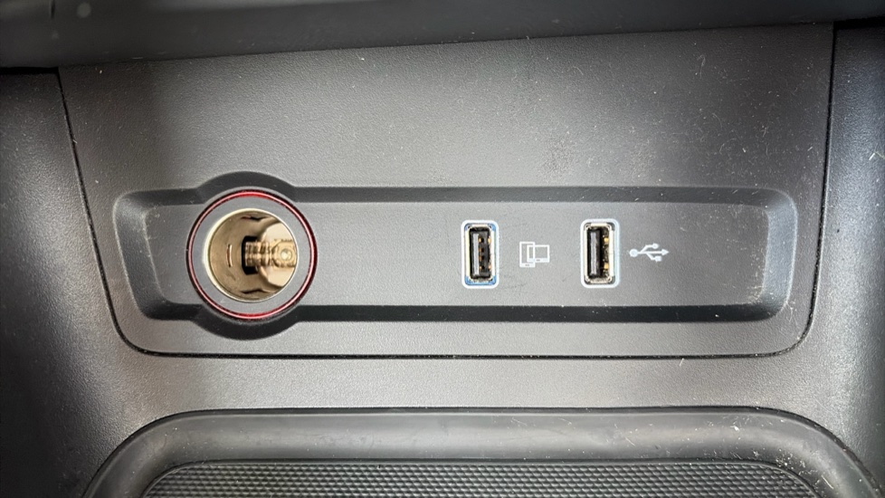 MG ZS 1.5 VTi-TECH Exclusive 5dr Petrol Hatchback - Image 44