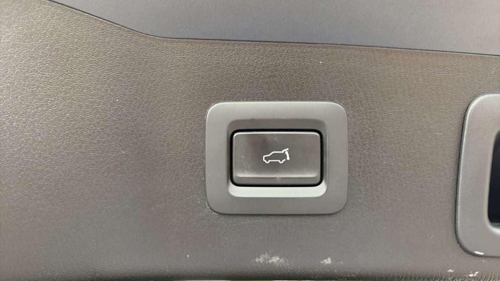 Mazda CX-5 2.0 e-Skyactiv G MHEV Exclusive-Line 5dr Petrol Estate - Image 50