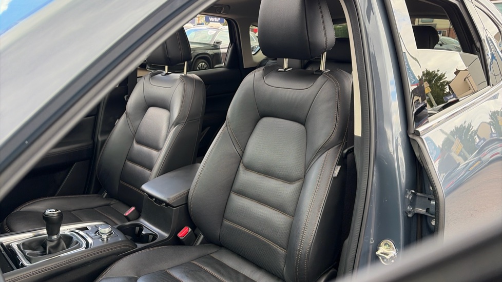 Mazda CX-5 2.0 e-Skyactiv G MHEV Exclusive-Line 5dr Petrol Estate - Image 52