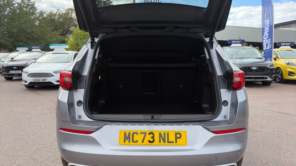 Vauxhall Grandland 1.2 Turbo Ultimate 5dr Petrol Hatchback - Image 4