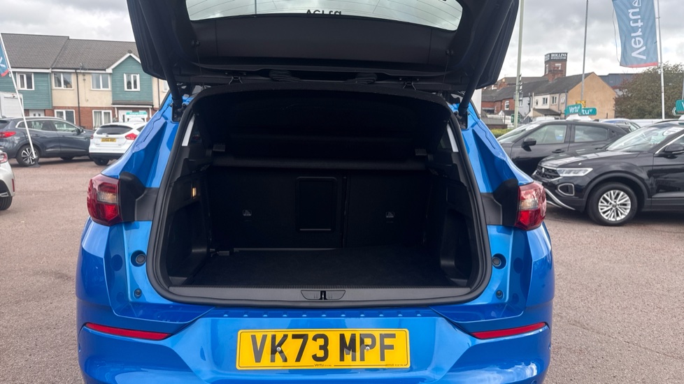Vauxhall Grandland 1.2 Turbo Ultimate 5dr Auto Petrol Hatchback - Image 4