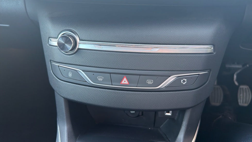 Peugeot 308 1.2 PureTech 130 Allure 5dr [Digital i-Cockpit] Petrol Estate - Image 23