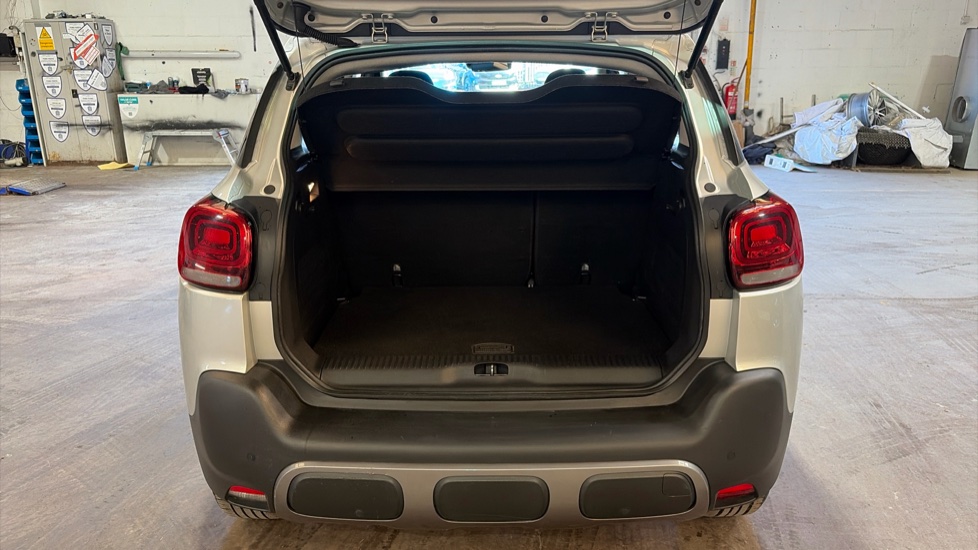 Citroen C3 Aircross 1.2 PureTech 130 Feel 5dr Petrol Hatchback - Image 4