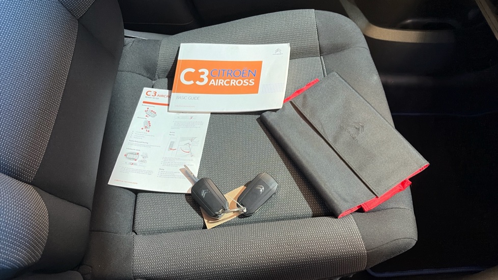 Citroen C3 Aircross 1.2 PureTech 130 Feel 5dr Petrol Hatchback - Image 19