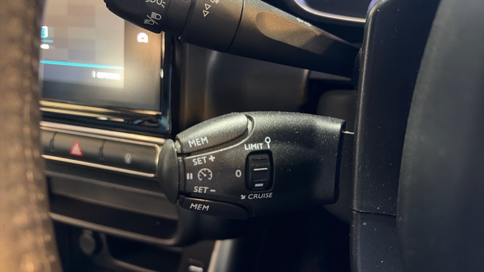 Citroen C3 Aircross 1.2 PureTech 130 Feel 5dr Petrol Hatchback - Image 24