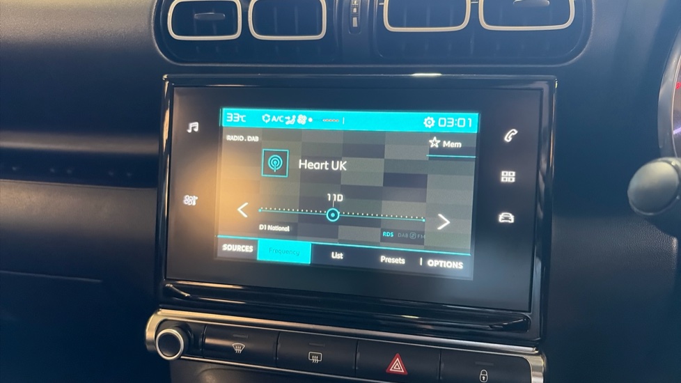 Citroen C3 Aircross 1.2 PureTech 130 Feel 5dr Petrol Hatchback - Image 27