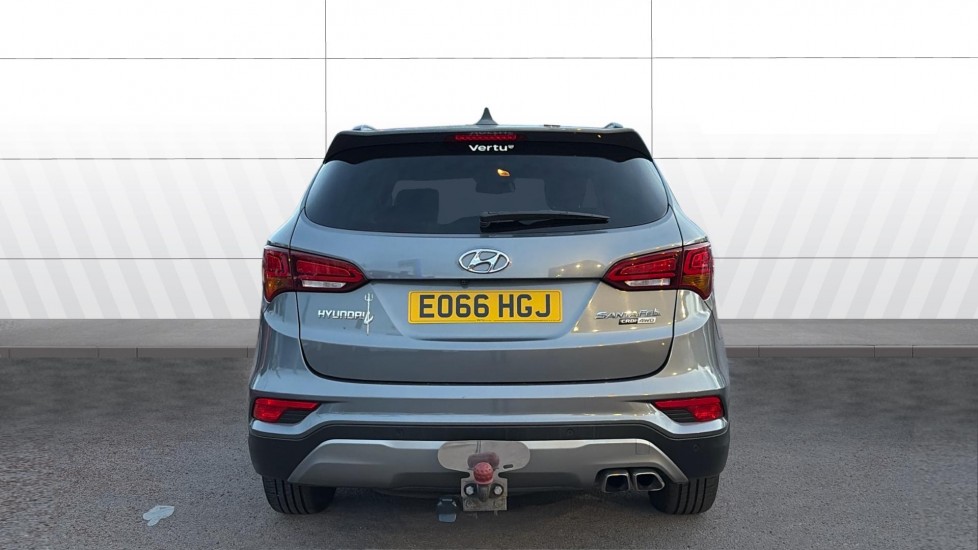 Hyundai SANTA FE 2.2 CRDi Blue Drive Premium 5dr Auto [5 Seats] Diesel Estate - Image 6