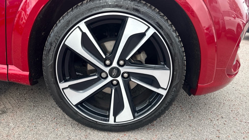 Ford Puma 1.0 EcoBoost Hybrid mHEV ST-Line X 5dr Petrol Hatchback - Image 35