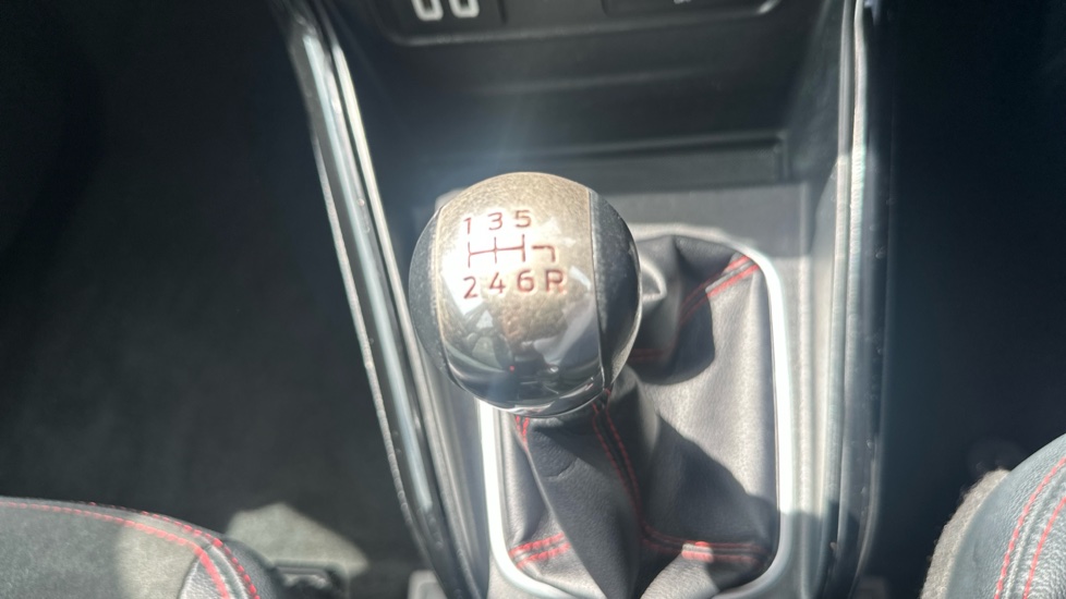 Ford EcoSport 1.0 EcoBoost 140 ST-Line 5dr Petrol Hatchback - Image 13