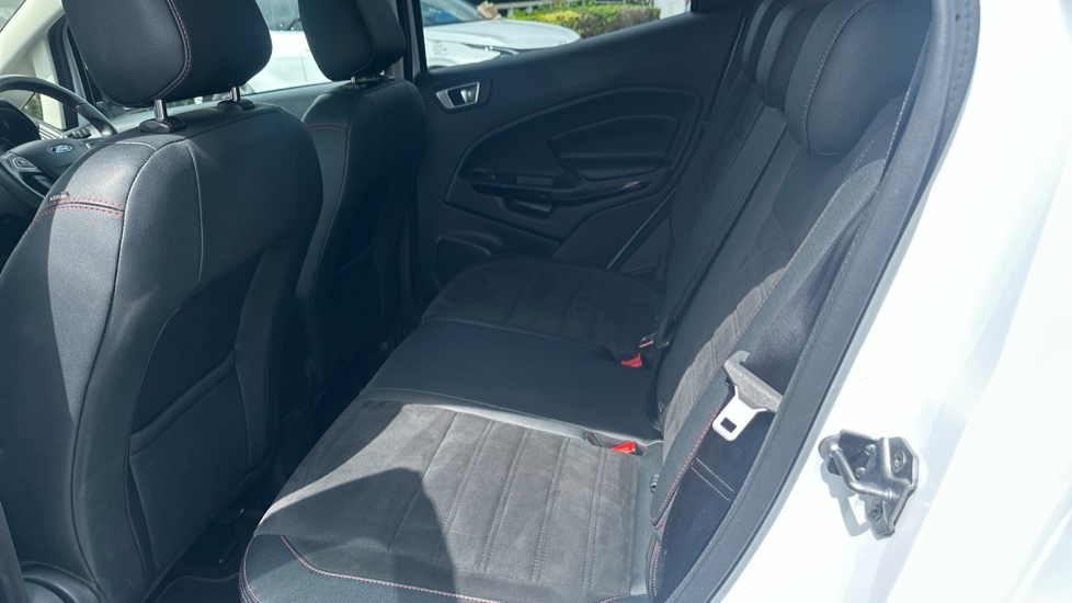 Ford EcoSport 1.0 EcoBoost 140 ST-Line 5dr Petrol Hatchback - Image 16