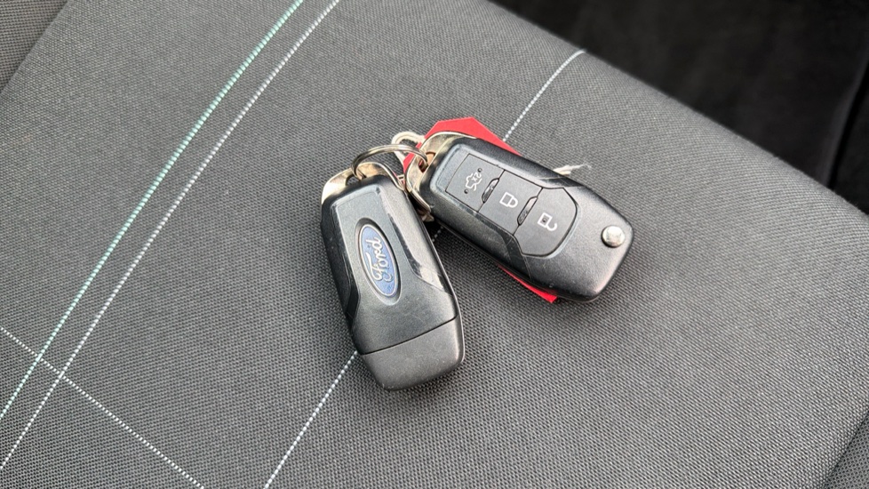 Ford Fiesta 1.0 EcoBoost 95 Trend 5dr Petrol Hatchback - Image 20