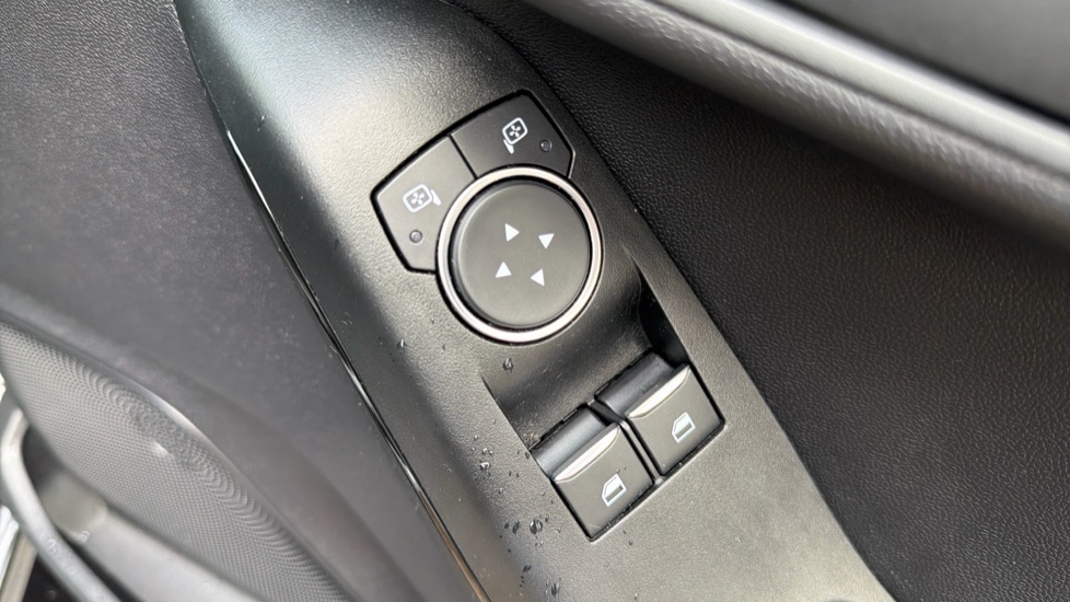 Ford Fiesta 1.0 EcoBoost 95 Trend 5dr Petrol Hatchback - Image 21