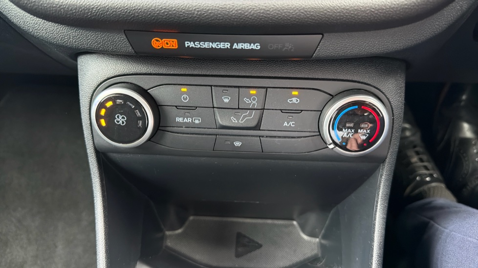 Ford Fiesta 1.0 EcoBoost 95 Trend 5dr Petrol Hatchback - Image 30