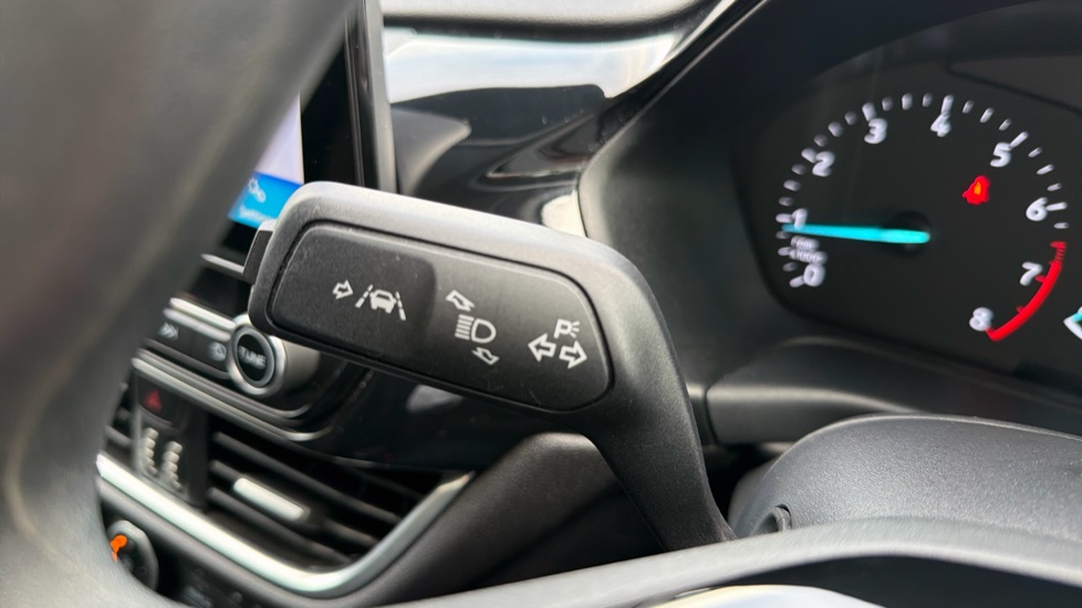 Ford Fiesta 1.0 EcoBoost 95 Trend 5dr Petrol Hatchback - Image 31