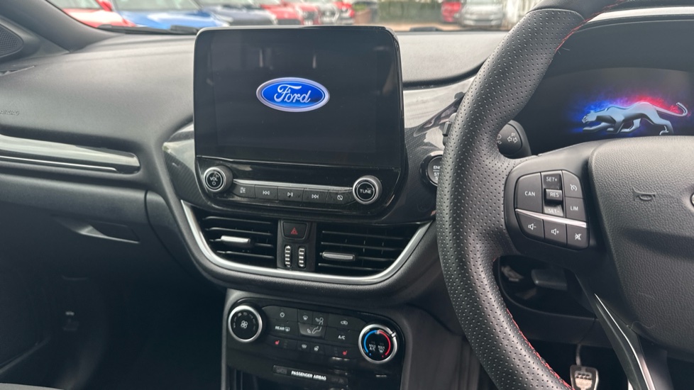 Ford Puma 1.0 EcoBoost Hybrid mHEV 155 ST-Line 5dr Petrol Hatchback - Image 10