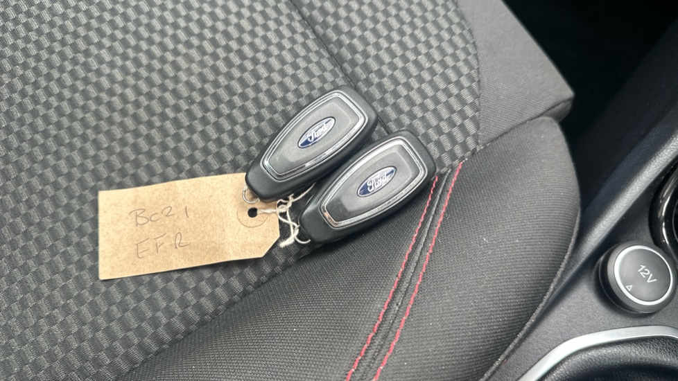 Ford Puma 1.0 EcoBoost Hybrid mHEV 155 ST-Line 5dr Petrol Hatchback - Image 20