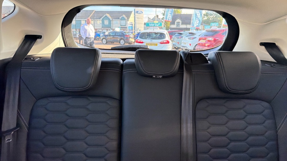 Ford Fiesta 1.0 EcoBoost 125 Vignale Edition 5dr Petrol Hatchback - Image 15