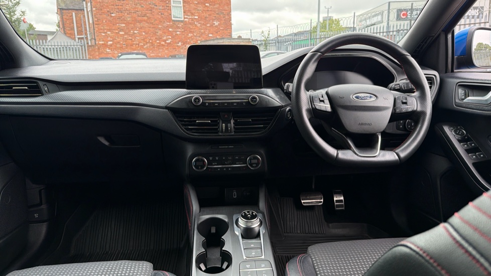 Ford Focus 1.5 EcoBoost 182 ST-Line X 5dr Auto Petrol Hatchback - Image 10