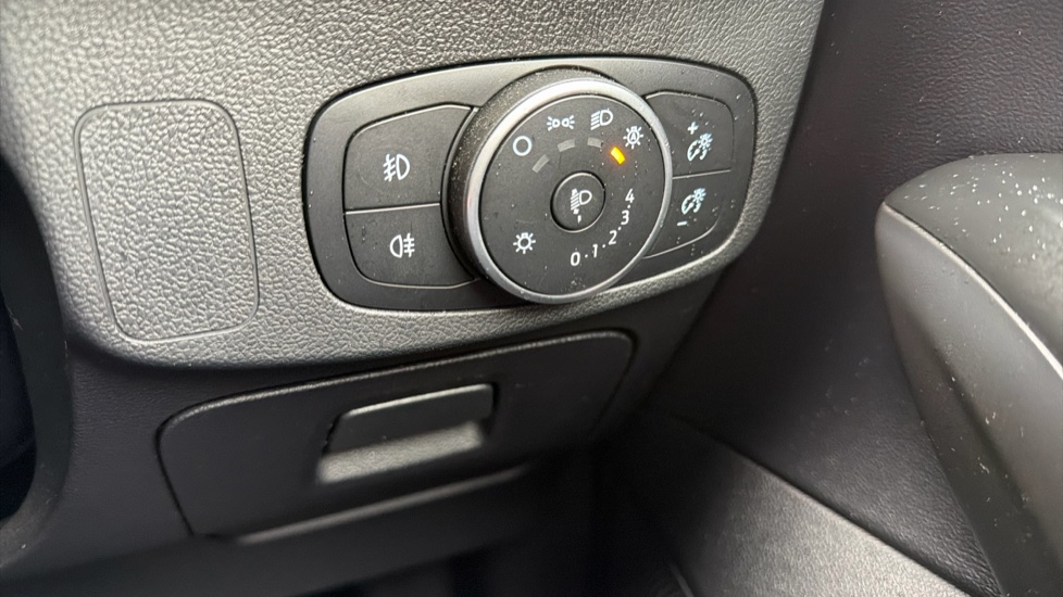 Ford Focus 1.5 EcoBoost 182 ST-Line X 5dr Auto Petrol Hatchback - Image 28