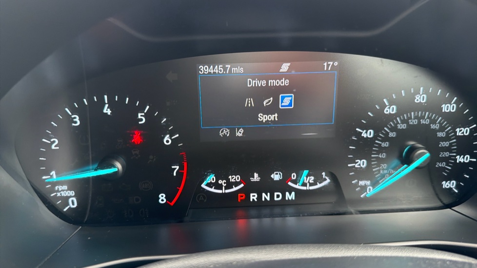 Ford Focus 1.5 EcoBoost 182 ST-Line X 5dr Auto Petrol Hatchback - Image 31