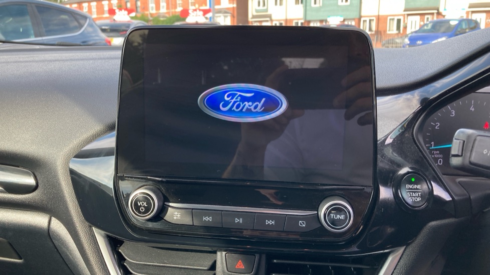 Ford Fiesta 1.0 EcoBoost Titanium 5dr Petrol Hatchback - Image 12