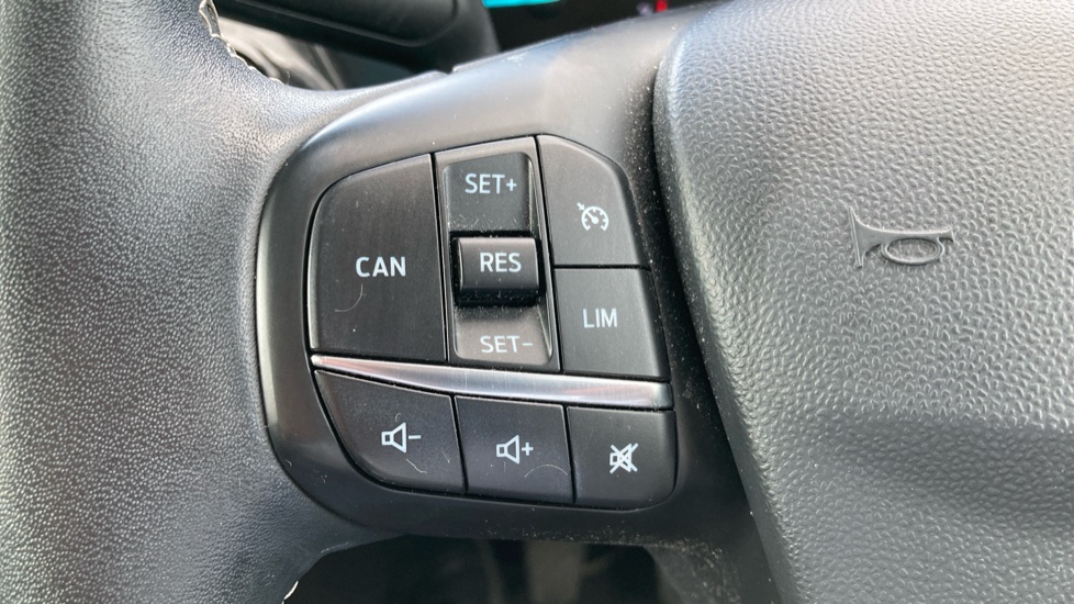 Ford Fiesta 1.0 EcoBoost Titanium 5dr Petrol Hatchback - Image 21