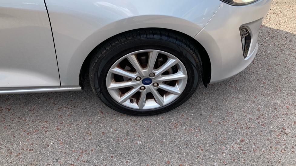 Ford Fiesta 1.0 EcoBoost Titanium 5dr Petrol Hatchback - Image 30