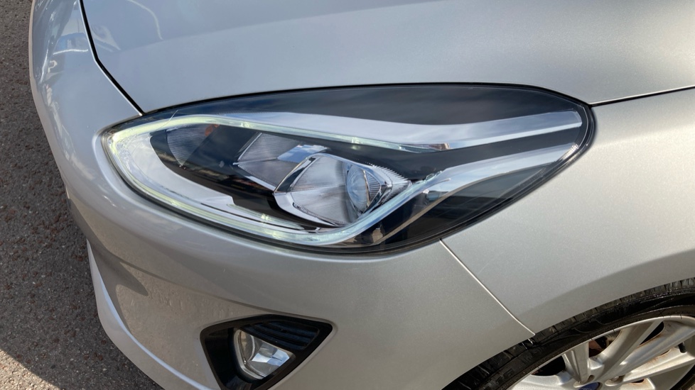 Ford Fiesta 1.0 EcoBoost Titanium 5dr Petrol Hatchback - Image 33