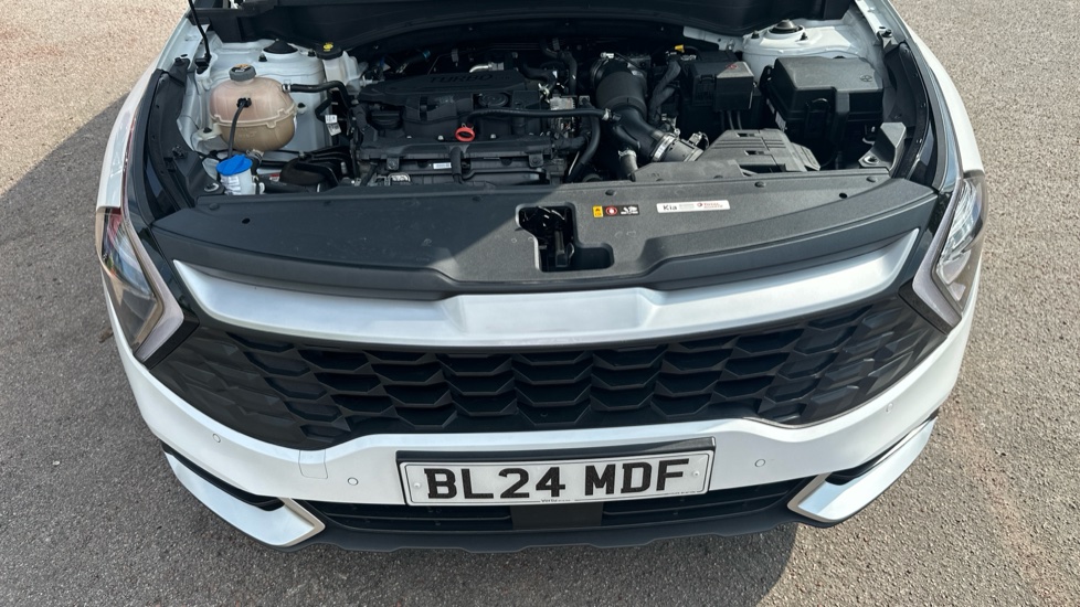 Kia Sportage 1.6T GDi 157 48V ISG 3 5dr DCT Petrol Estate - Image 8