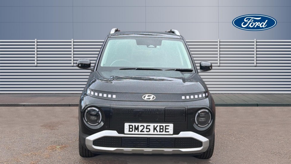 Hyundai INSTER 85kW 02 49kWh 5dr Auto Electric Hatchback - Image 3