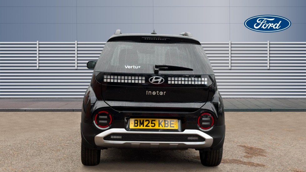 Hyundai INSTER 85kW 02 49kWh 5dr Auto Electric Hatchback - Image 6