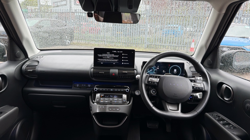Hyundai INSTER 85kW 02 49kWh 5dr Auto Electric Hatchback - Image 10