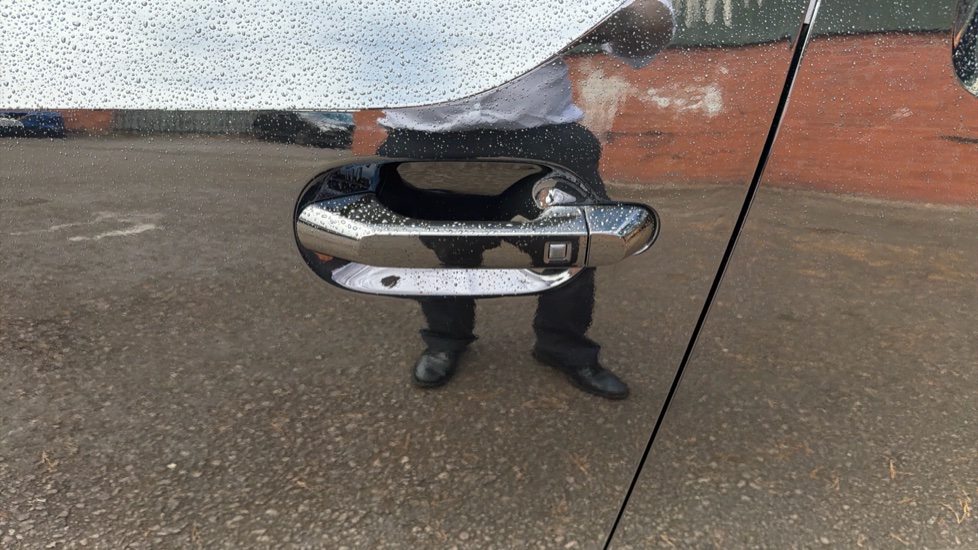 Hyundai INSTER 85kW 02 49kWh 5dr Auto Electric Hatchback - Image 33