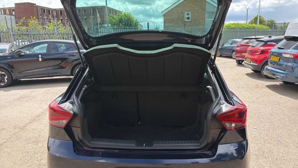 SEAT Ibiza 1.0 TSI 110 FR 5dr Petrol Hatchback - Image 4