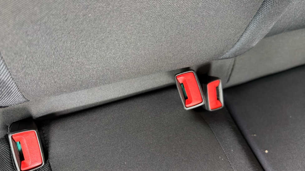 SEAT Ibiza 1.0 TSI 110 FR 5dr Petrol Hatchback - Image 17