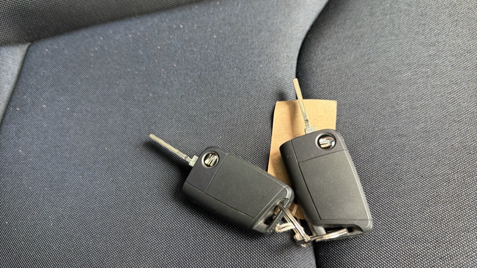 SEAT Ibiza 1.0 TSI 110 FR 5dr Petrol Hatchback - Image 20