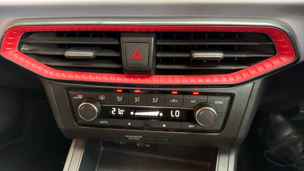 SEAT Ibiza 1.0 TSI 110 FR 5dr Petrol Hatchback - Image 25